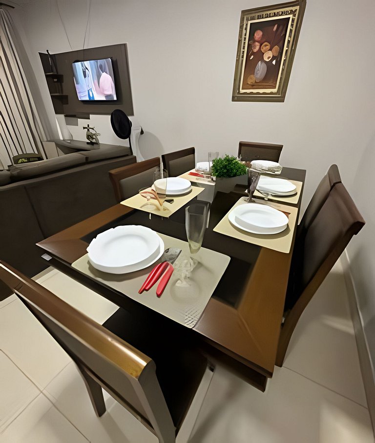 Casa com 3 suites piscina ar 1 km Shopping JL