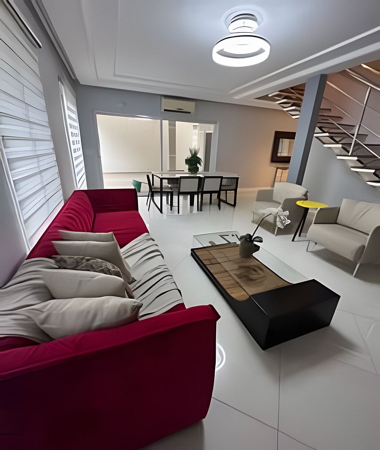 7 suites, 7 banheiros, 20 pessoas - Loc. Central