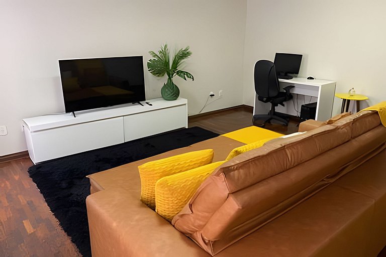 Casa com 2 suites 2 quartos ar e churrasqueira