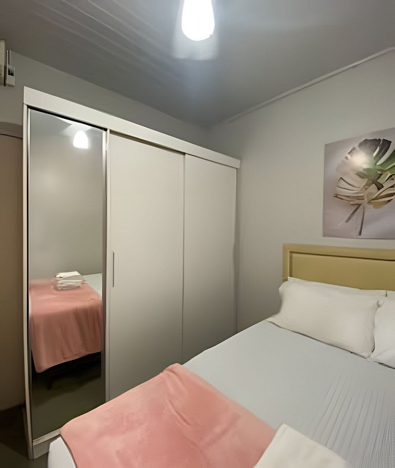 Casa com 3 suite 1qto piscina  AR para 10 hóspedes