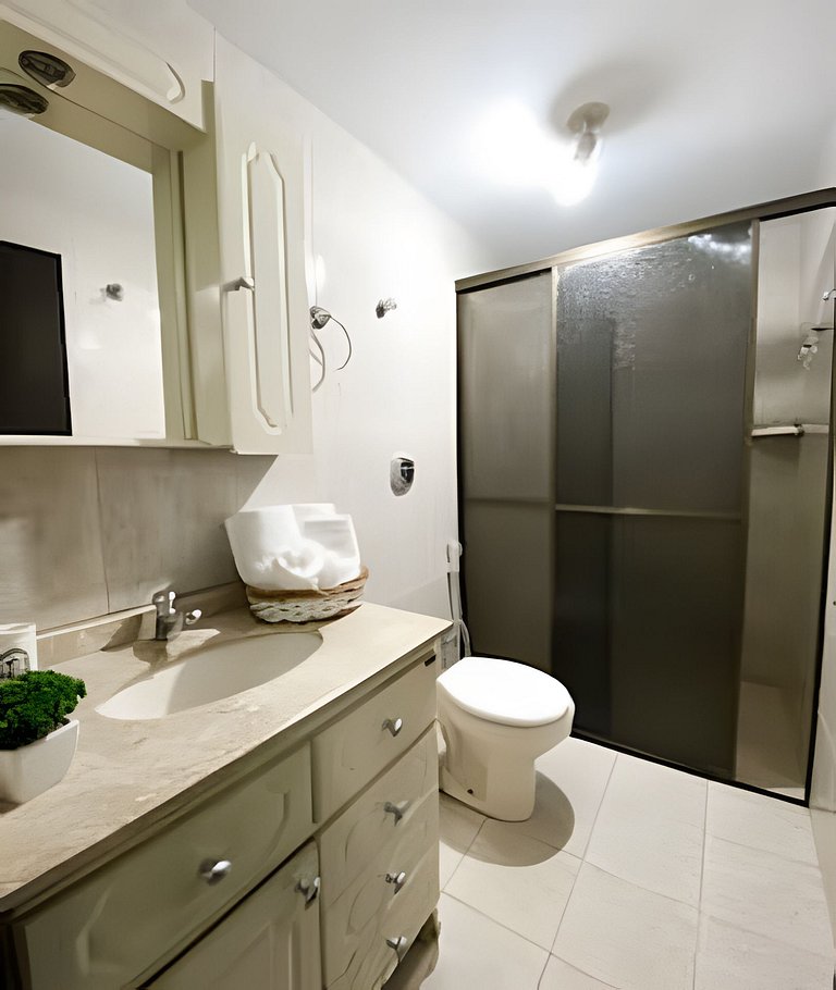 Casa com 3 suite 1qto piscina  AR para 10 hóspedes
