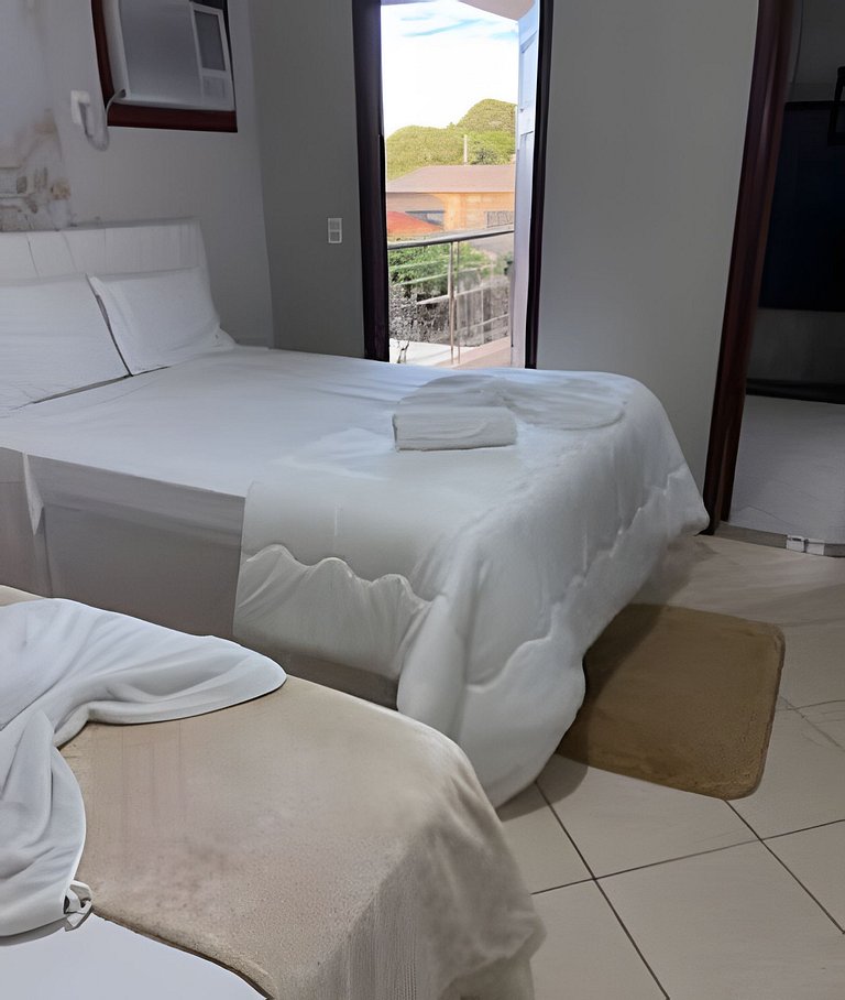 Casa Ampla com piscina para até 16 hospedes