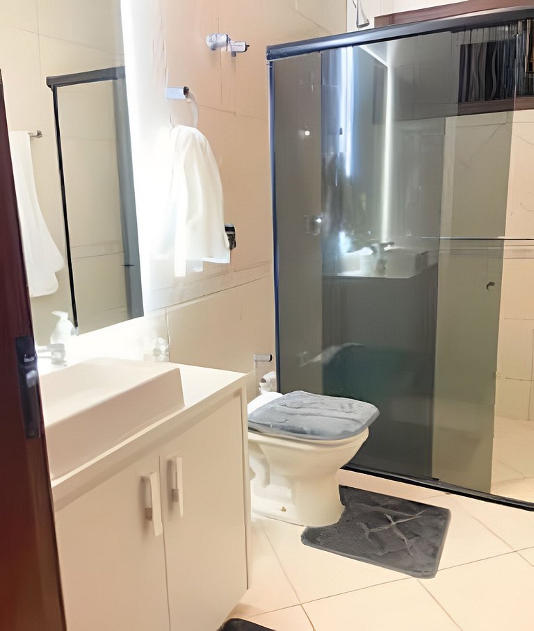 Casa Ampla com piscina para até 16 hospedes