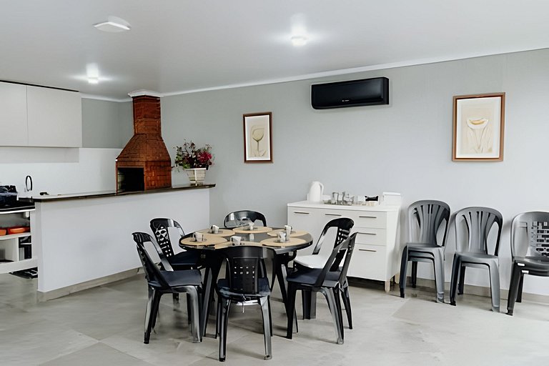 Casa Nova piscina para 8 hospede