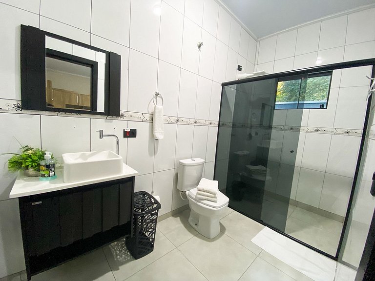 Casa com piscina região Centro pra 8 hóspedes