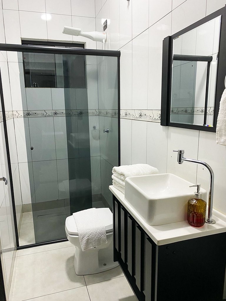 Casa com piscina região Centro pra 8 hóspedes