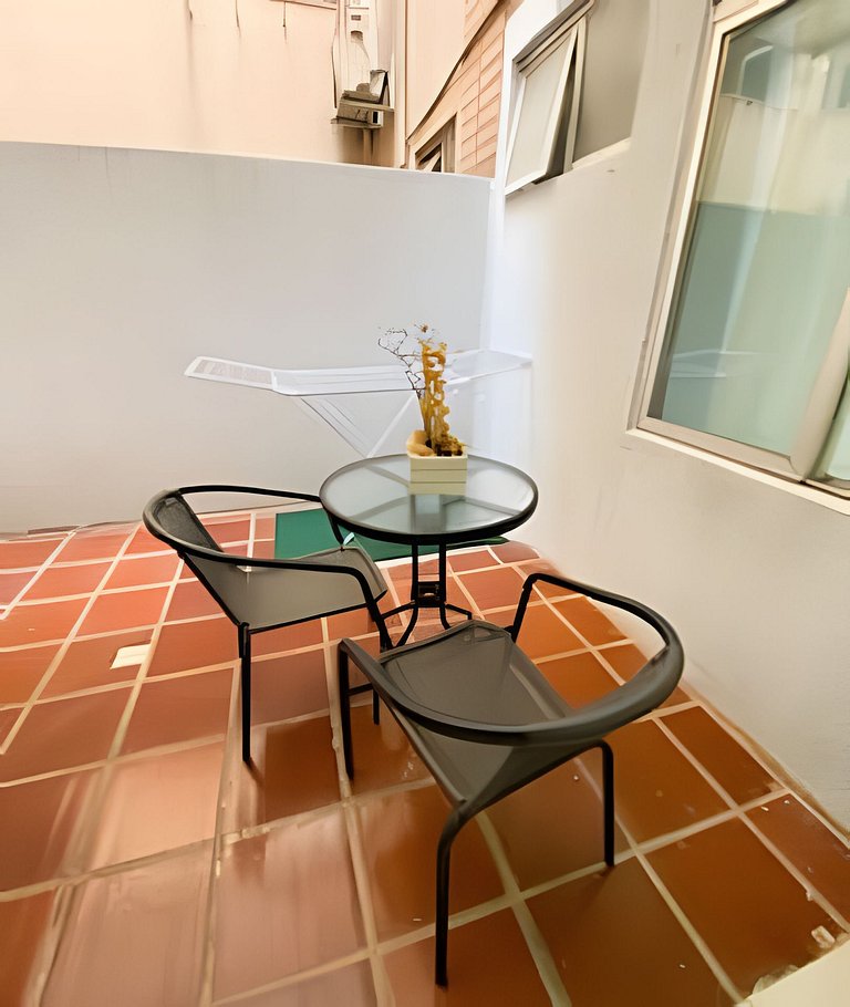 Apartamento Centro - 2 Quartos para até 6 Pessoas