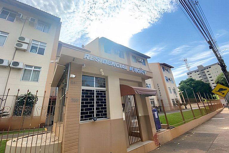 Apartamento Centro - 2 Quartos para até 6 Pessoas