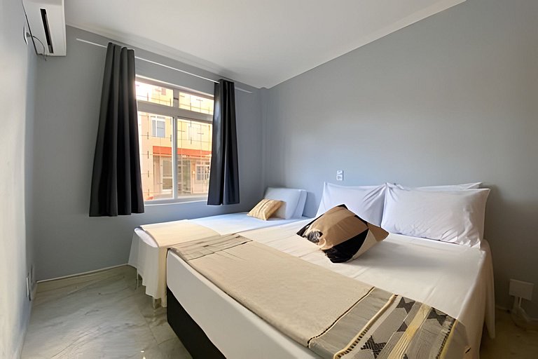 Apartamento Centro - 2 Quartos para até 6 Pessoas