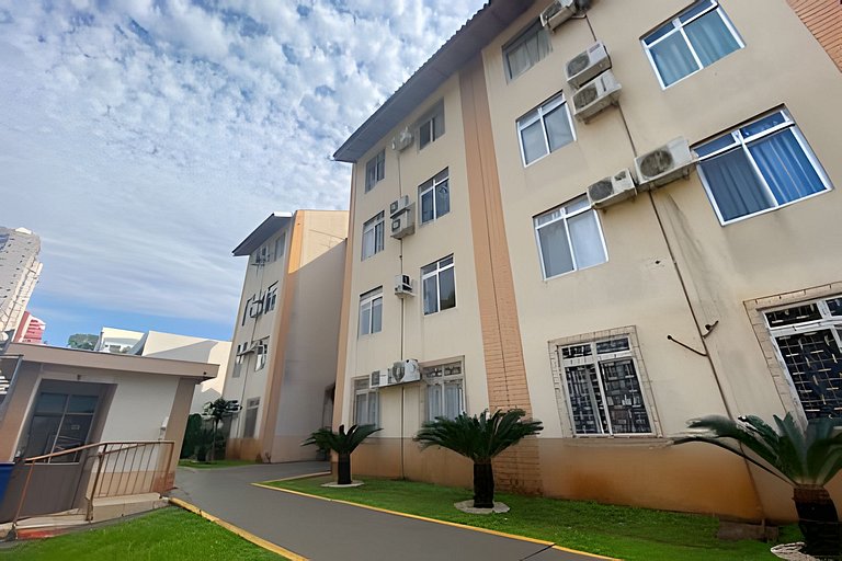 Apartamento Centro - 2 Quartos para até 6 Pessoas
