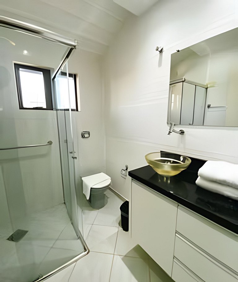 Sobrado 3 Quartos e Ar-Condicionado até 8 Pessoas