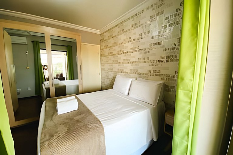 Sobrado 3 Quartos e Ar-Condicionado até 8 Pessoas