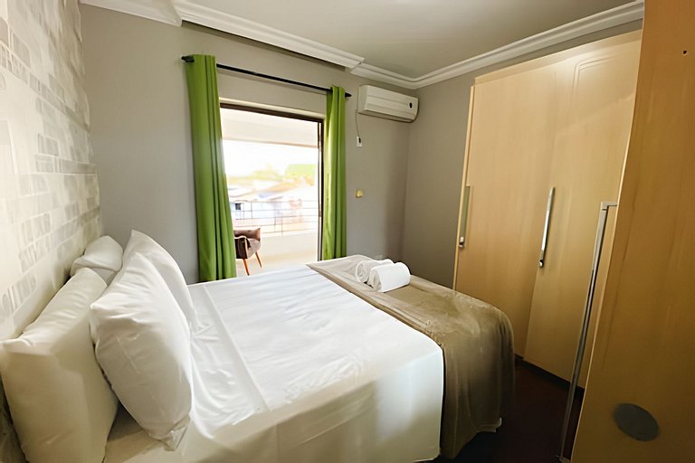 Sobrado 3 Quartos e Ar-Condicionado até 8 Pessoas