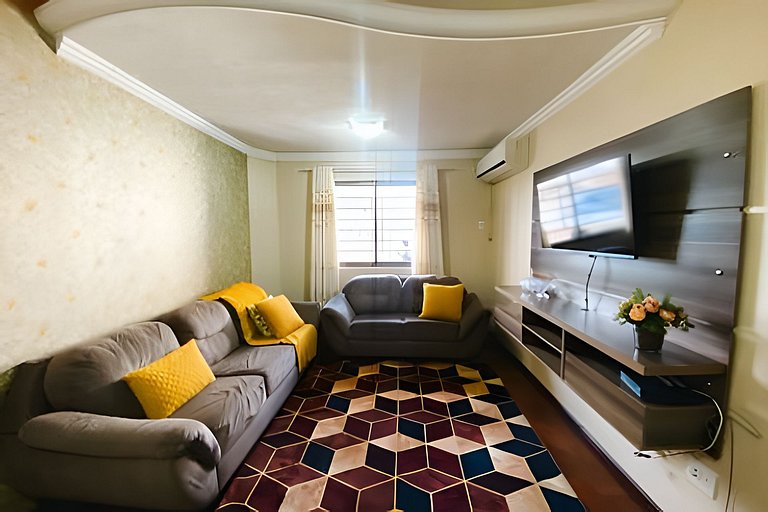 Sobrado 3 Quartos e Ar-Condicionado até 8 Pessoas