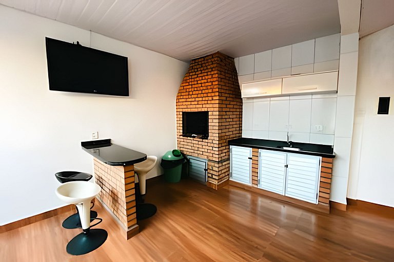 Sobrado 3 Quartos e Ar-Condicionado até 8 Pessoas