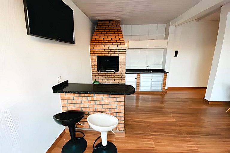 Sobrado 3 Quartos e Ar-Condicionado até 8 Pessoas