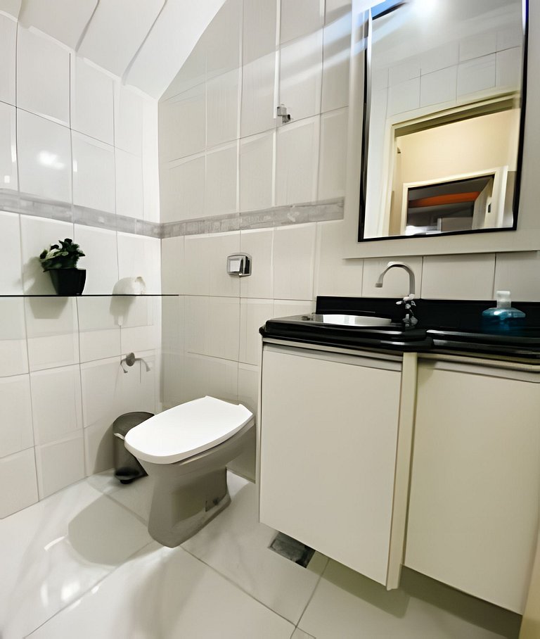 Sobrado 3 Quartos e Ar-Condicionado até 8 Pessoas