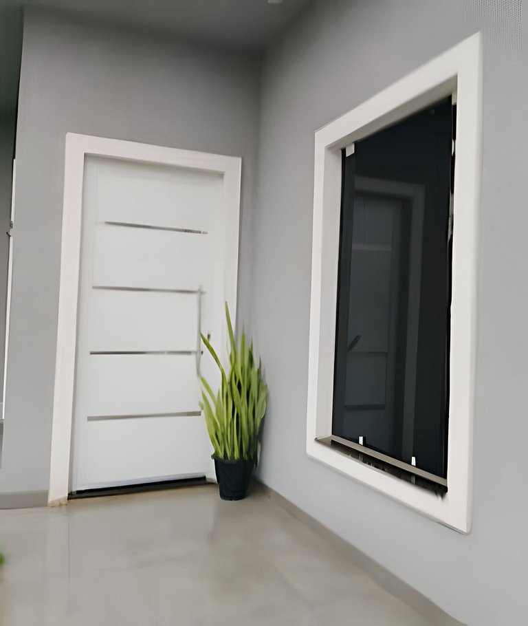 Sobrado p 5 Pess. perto de Marco Três Fronteiras