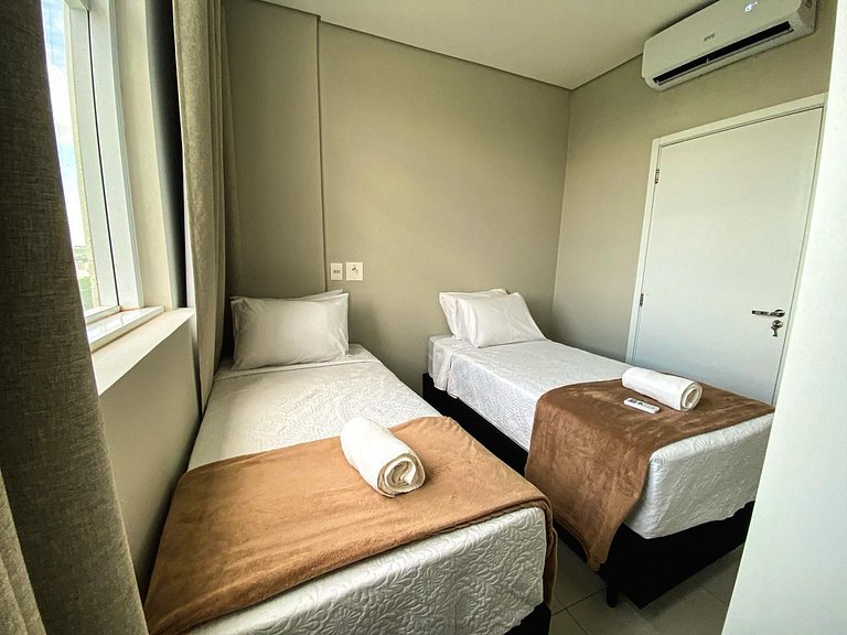 Apto 3 Quartos com Sacada no Centro de Foz