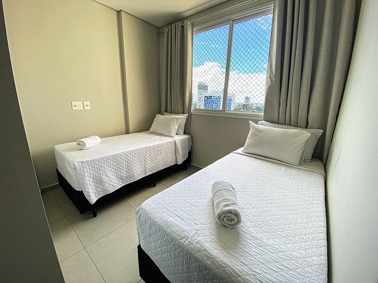 Apto 3 Quartos com Sacada no Centro de Foz