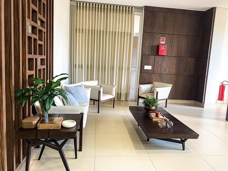 Apto 3 Quartos com Sacada no Centro de Foz