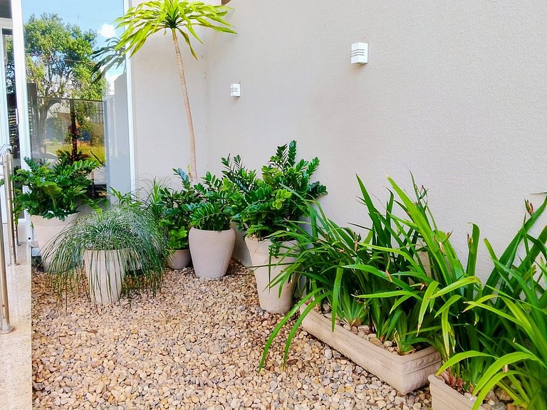 Apto 3 Quartos com Sacada no Centro de Foz