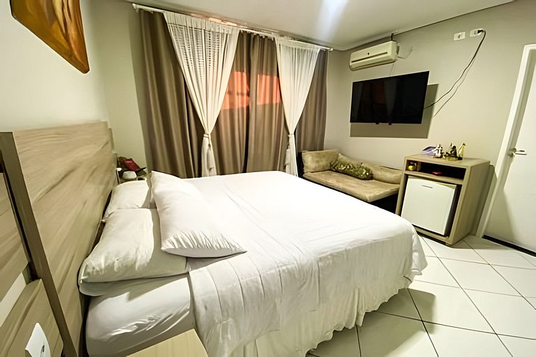 Casa Familiar com Piscina – 1 Suíte e 2 Quartos