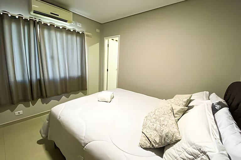Casa Familiar com Piscina – 1 Suíte e 2 Quartos