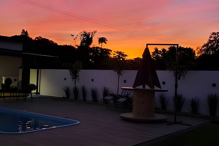 Chalé  cataratas 4 qtos-piscina aquecida-gourmet