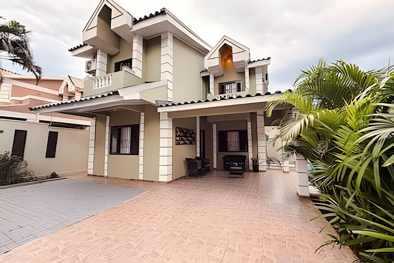 Sobrado Completo | Piscina | Quiosque | Foz