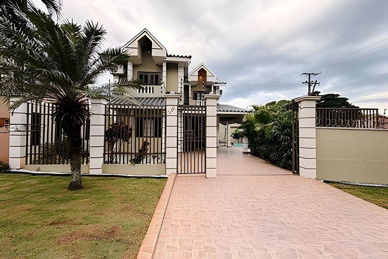 Sobrado Completo | Piscina | Quiosque | Foz
